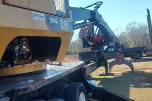 2016 Caterpillar 559C  Log Loader